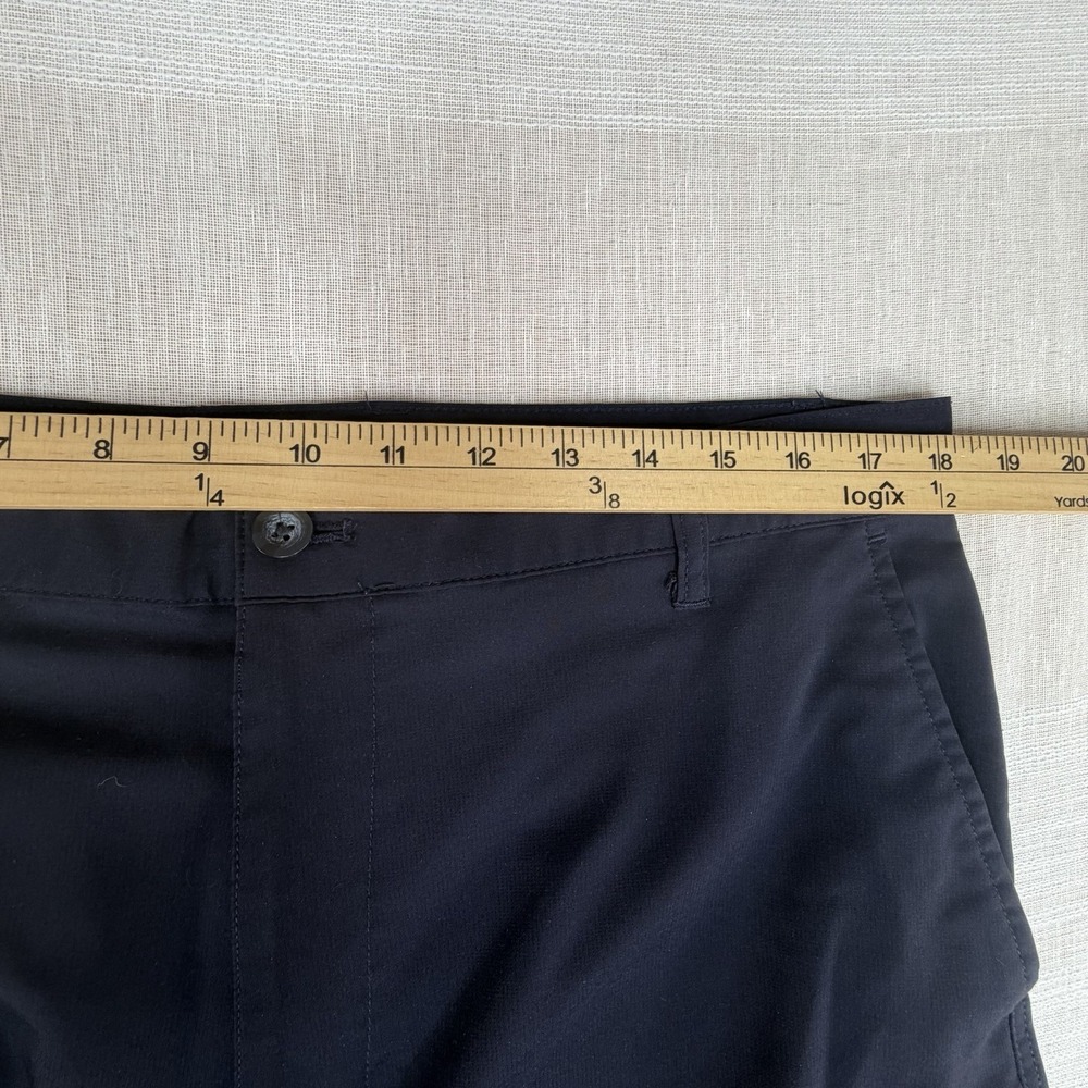 Chaps Golf Mens Performance Shorts Sz 36 Navy Stretch Chino Flat Front 9" inseam - Picture 4 of 8